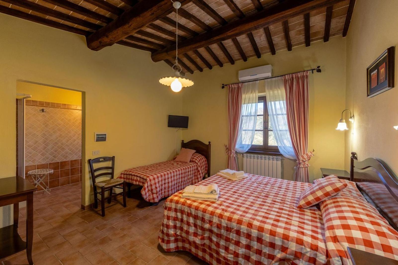 Agriturismo Fraschetta มอนตาลชิโน ภายนอก รูปภาพ