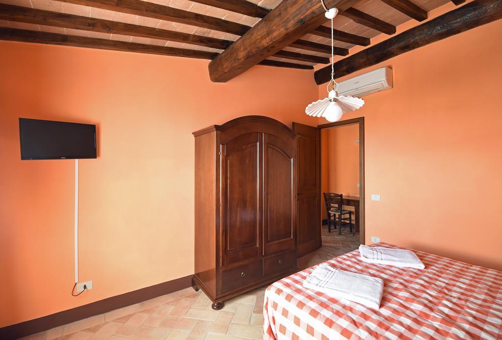 Agriturismo Fraschetta มอนตาลชิโน ภายนอก รูปภาพ